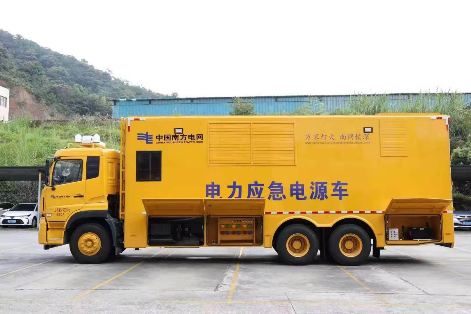 天峨安康大型柴油发电机发电车UPS电源出租租赁